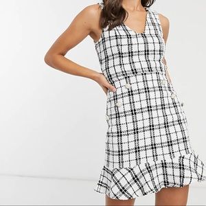 Parisian tweed check dress with fluted hem pearl effect buttons White Size 14